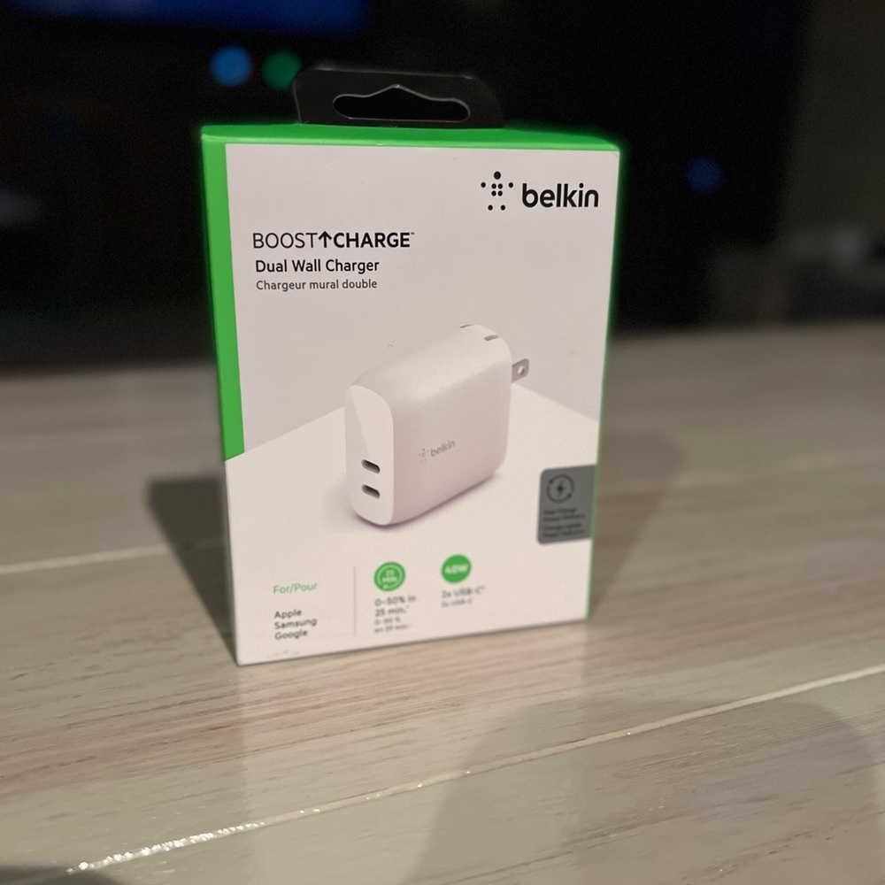 Dual wall charger